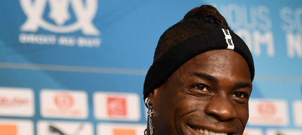 <span style="color:#f00;">Balotelli a comis-o si la Marseille! </span>Ultrasii echipei s-au intors impotriva lui dupa o postare pe Twitter