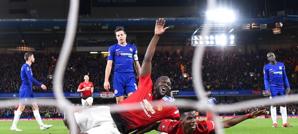 <span style="color:#f00;">CHELSEA - MANCHESTER UNITED 0-2 </span>| Golurile lui Herrera si Pogba o duc pe United in sferturile Cupei