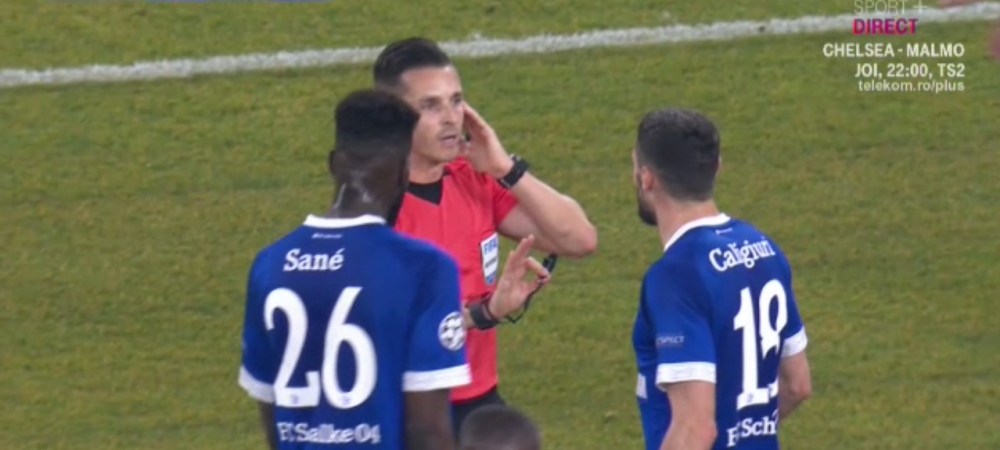<span style="color:#f00;">PENALTY acordat cu ajutorul VAR in Schalke - City! </span>Jucatorii lui Guardiola au protestat vehement la un hent evident: FOTO