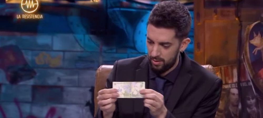 "Am in cont 3.318.847 de lei romanesti!" :)<span style="color:#f00;"> Reactia moderatorului emisiunii cand unul dintre cei mai buni jucatori din Spania a scos din buzunar 1 LEU </span>