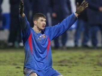 
	Il mai stiti? A jucat la Steaua si a spus ca locuieste intr-un &quot;Blocnotes&quot; Cum arata Claudiu Raducanu la 42 de ani!
