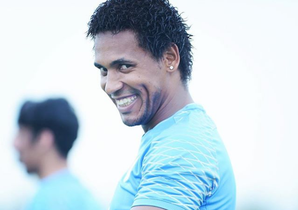 <span style="color:#f00;">"Sunt brazilian si am curu' mare, ce sa fac?!" </span>Reactie fabuloasa a lui Eric atunci cand a fost intrebat daca mai are de slabit :))