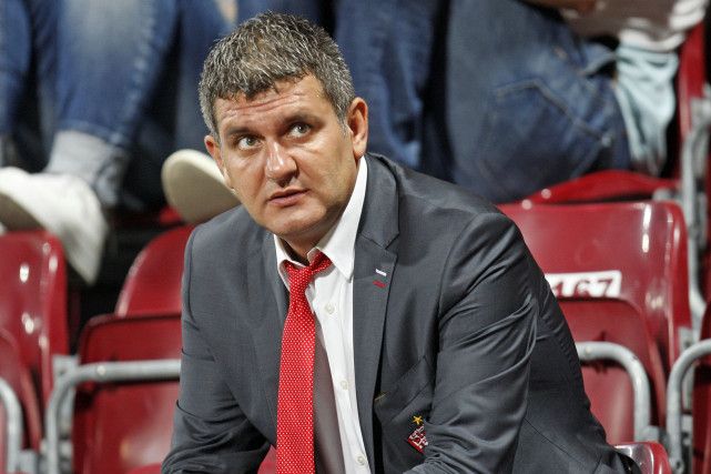 OFICIAL: Dinamo l-a numit pe Balanescu director general! <span style="color:#f00;">"Onoare si performanta, asa as defini aceasta provocare"</span>