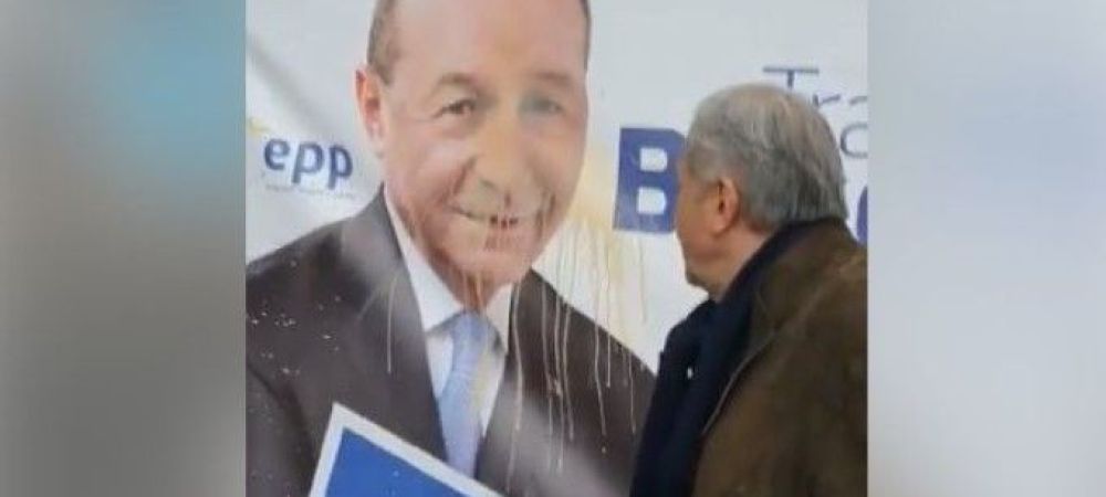 <span style="color:#f00;">Reactia lui Nastase</span> dupa ce a iscat un nou scandal: "S-a nimerit sa fie Basescu! Putea sa fie Dragnea!" <span style="color:#f00;">Ce replica i-a dat fostul presedinte</span>