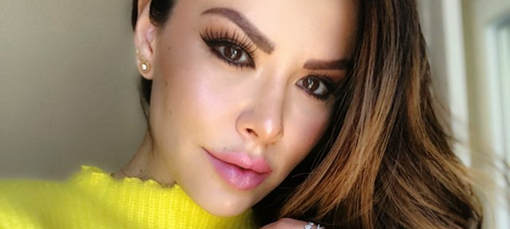 Nimeni n-a crezut-o! <span style="color:#f00;">Cati ani are in realitate cea mai SEXY bunica din lume! </span>FOTO