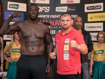Victorie Senzationala A Lui Morosanu Cu Razboinicul Sam Moartea Din Carpati A Murit Si A Inviat In Ring Apoi L A Pus La Podea De 3 Ori Pe Englez Video Sport Ro