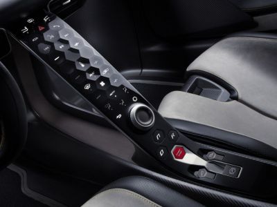Lotus A Lansat Cea Mai Puternica Masina Din Lume Cum Arata Evija Bolidul Electric De 2 Milioane Euro Foto Sport Ro