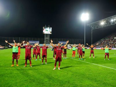 Maccabi Tel Aviv Cfr Cluj 2 2 Cfr Obtine Calificarea Dupa O Prima Repriza Fabuloasa Culio Si Rondon Eroii Lui Petrescu Sport Ro