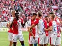 Cfr Vinde Bilete Pentru Meciurile Din Europa League Lazio Celtic și Rennes Vin La Cluj Www Actualdecluj Ro