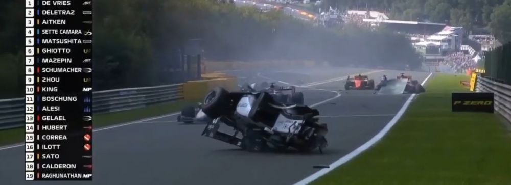 <span style="color:#f00;">TRAGEDIE in Formula 2!</span> Un pilot si-a pierdut viata dupa un accident teribil: trei masini au fost implicate <span style="color:#f00;">| VIDEO</span>