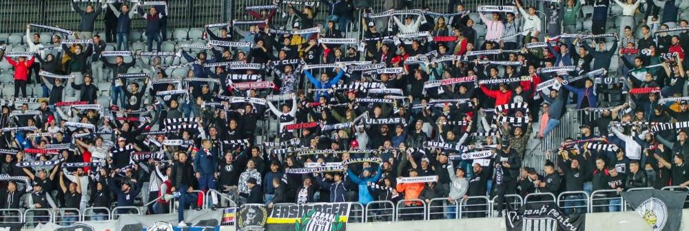 Scandal Imens Dupa Fc U Craiova U Cluj Fanii Clujenilor Au Fost Abandonati In Banie Soferul A Fugit Si Ne A Lasat Acolo Declaratii Uluitoare Sport Ro