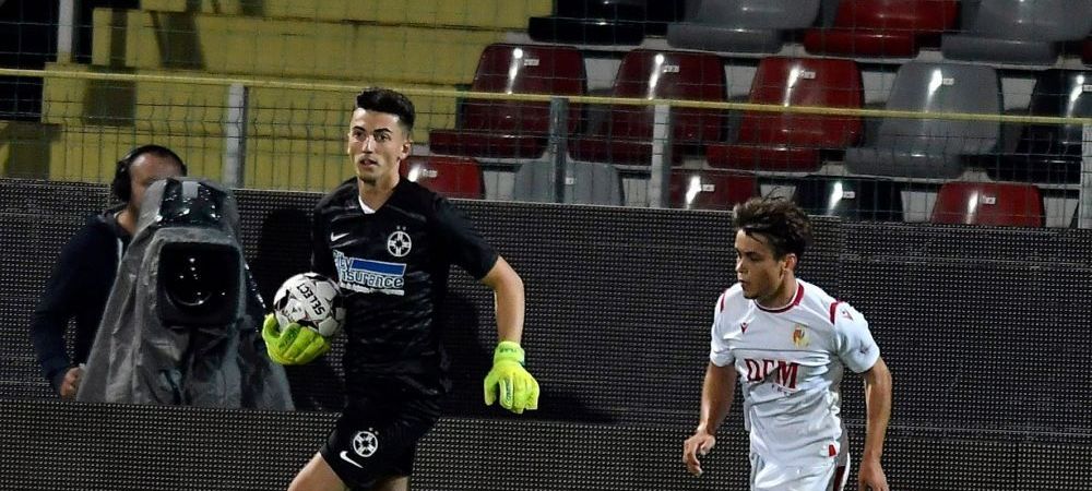<span style="color:#f00;">VLAD, din nou TITULAR la FCSB! </span>Anuntul de ultima ora al lui Vintila