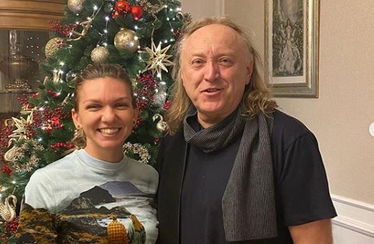 <span style="color:#f00;">VIDEO | Stefan Hrusca a colindat-o pe Simona Halep! </span>Cum a petrecut campioana noastra Ajunul Craciunului