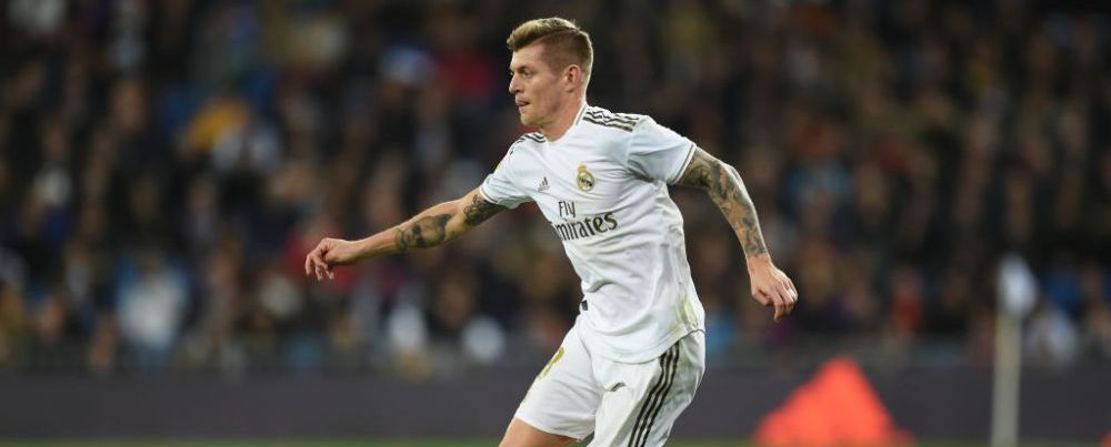 <span style="color:#f00;">FA-BU-LOS | Si-a surprins pana si coechipierii!</span> Golul care face inconjurul planetei! Cum a putut sa marcheze Toni Kroos in meciul de Supercupa Spaniei cu Valencia! VIDEO