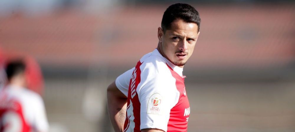 <span style="color:#f00;">Chicharito da lovitura carierei! </span>Mexicanul semneaza un contract FABULOS la 31 de ani