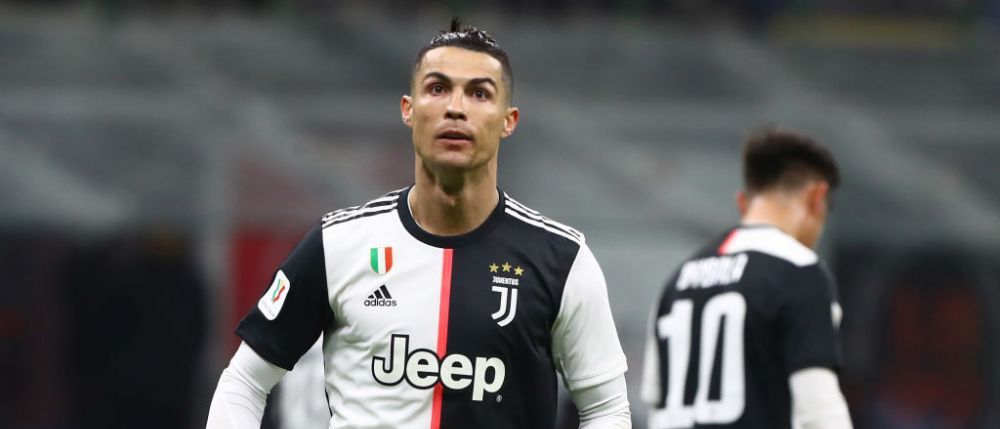 <span style="color:#f00;">Cristiano Ronaldo "joaca" din nou in El Clasico!</span> Starul portughez s-a intors pe Bernabeu pentru prima oara dupa ce s-a transferat la Juventus! FOTO