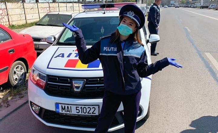 Aparitie Surpriza In Uniforma De Politie Au Imbracat O Si Au Scos O Direct La Patrulare Din Cauza Lipsei De Personal Indiciu E Medaliata Olimpica Mondiala Si Europeana Sport Ro