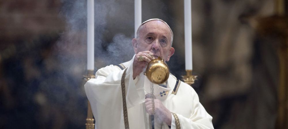 <span style="color:#f00;">Donatia Papei Francisc pentru bolnavii de coronavirus din Romania!</span> Cinci ventilatoare vor ajunge la Suceava