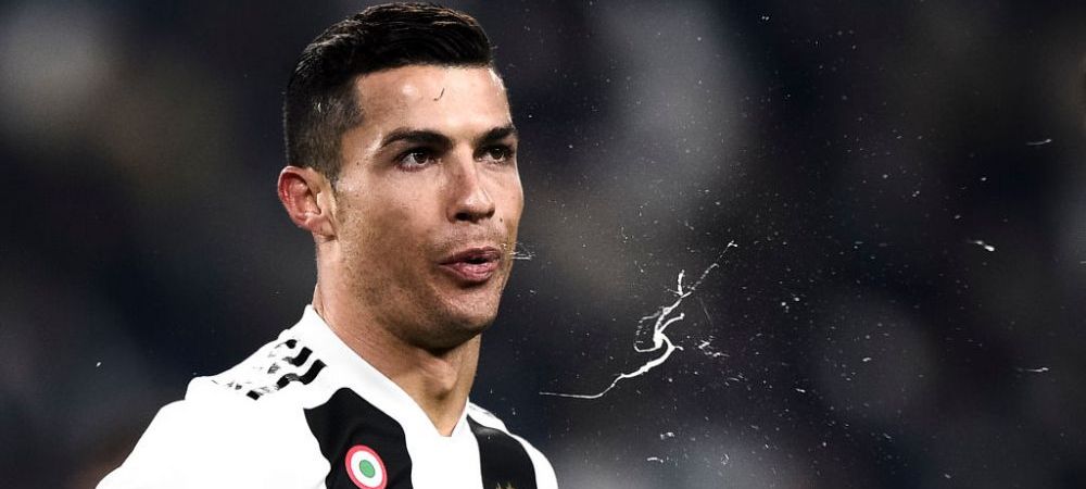 <span style="color:#f00;">Scuipatul INTERZIS pe teren pentru a nu raspandi CORONAVIRUS! </span>Ce risca jucatorii de fotbal daca nu se supun la noua regula FIFA