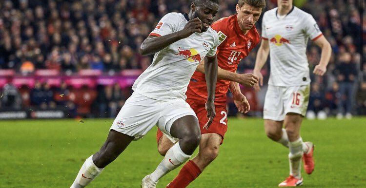 <span style="color:#f00;">Ultima Ora | Bayern a facut primul transfer al verii!</span> Bavarezii s-au inteles cu un jucator care a fost dorit si de Barcelona! Anuntul facut de presa din Germania