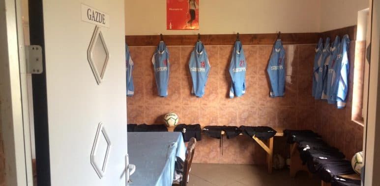 <span style="color:#f00;">Liga de fotbal din Romania care s-a RELUAT deja cu spectatori in 'tribune' in perioada pandemiei de coronavirus! </span>Anunt de ultima ora