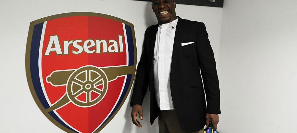 "Maimuta nenorocita ce esti! Daca iau corona iti tusesc in fata si te condamn la moarte!" <span style="color:#f00;">Un fotbalist de legenda a lui Arsenal a fost amenintat cu moartea</span>