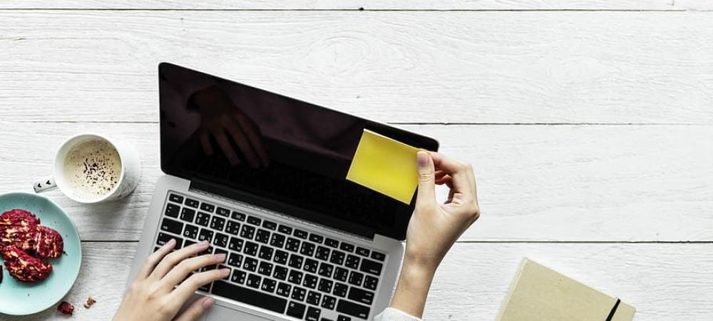 (P) Work From Home: Amenajează-ți biroul acasă!