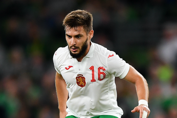 Transfer de UCL? <span style="color:#f00;">Bulgarii anunta ca Universitatea Craiova vrea sa dea marea lovitura cu un mijlocas dorit si de formatia lui Ianis Hagi!</span>