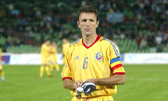 <span style="color:#f00;">FOTO | Veste URIASA pentru Romania! Totul e GATA, vom avea meciuri la EURO! Gica Popescu a facut anuntul:</span> "S-a montat ultimul puzzle!"