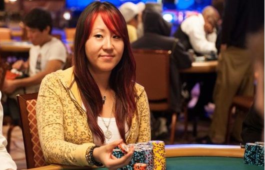 <span style="color:#f00;">Cine era "Susie Q", jucatoarea de poker gasita CARBONIZATA intr-o parcare.</span> Ii placea aventura si n-avea frica de nimic! Marturiile prietenilor