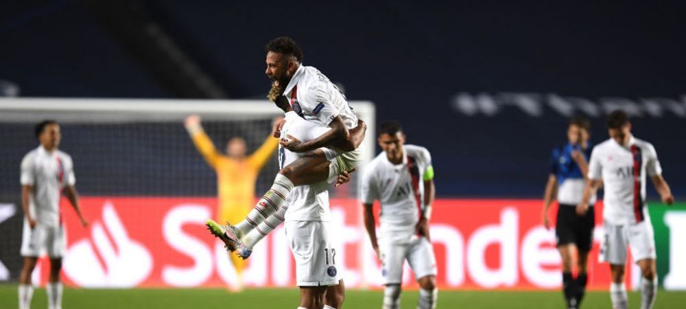 <span style="color:#f00;">Gest fantastic al lui Neymar in fata omului care a calificat-o pe PSG in semifinalele Champions League!</span> I-a dat lui Choupo-Moting trofeul pe care il primise dupa meci! Ce s-a intamplat