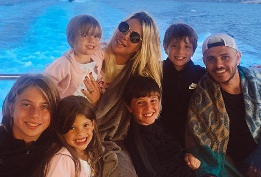 <span style="color:#f00;">Wanda Nara, pusa la ZID de fostul sot.</span> "Esti INCONSTIENTA, mi-ai IMBOLNAVIT copiii!"<span style="color:#f00;"> Ce spune sotia lui Mauro Icardi</span>