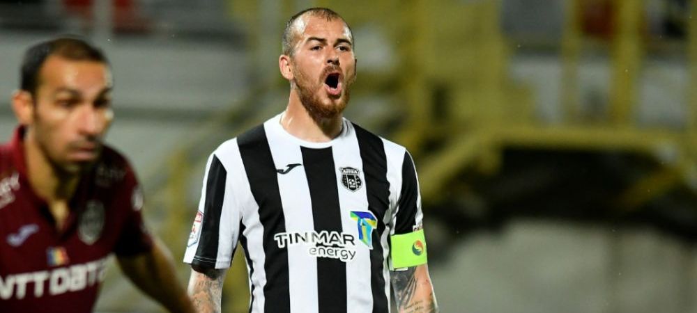 <span style="color:#f00;">Alibec, luat la tinta de Bogdan Andone dupa infrangerea Astrei cu CFR Cluj: </span>"Sa isi rezolve situatia! E pacat de calitatea lui!"