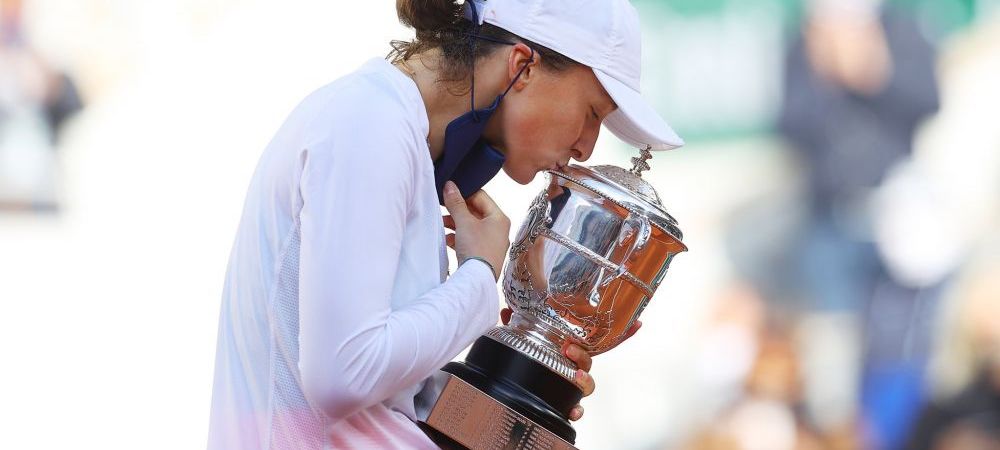 POLAND GARROS! <span style="color:#f00;">Jucatoarea care a invins-o pe Simona Halep in optimi, Iga Swiatek A CASTIGAT turneul fara sa piarda set:</span> cati bani va incasa tanara jucatoare 