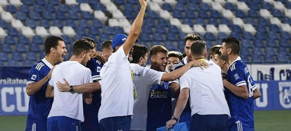 <span style="color:#f00;">Se bucurara de parca promovara! :) </span>Jucatorii de la FC U Craiova au sarbatorit in vestiar victoria cu 5-0 in fata Rapidului! 