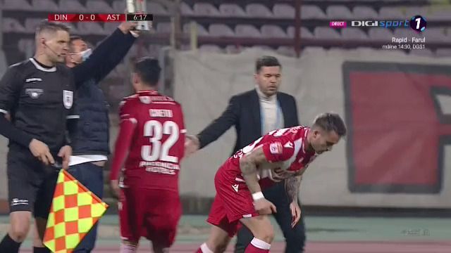 <span style="color:#f00;">NEGRU de suparare dupa ce Contra l-a schimbat in minutul 7! Regula U21 face o noua victima: </span>cum a reactionat Cretu dupa ce a fost inlocuit