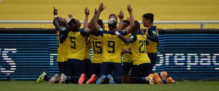 <span style="color:#f00;">Ecuardor a calcat in picioare Columbia!</span> Umilinta istorica pentru echipa lui James Rodriguez! Nu mai pierdusera in asa maniera de 53 de ani! 