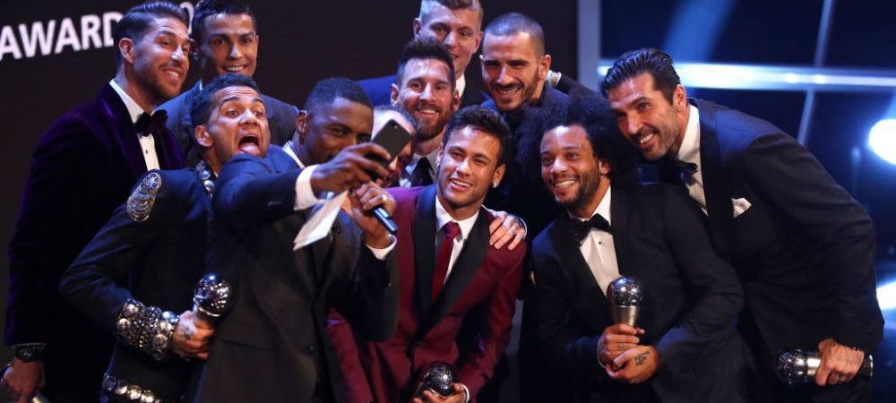 <span style="color:#f00;">Messi si Ronaldo, alaturi de Lewandowski sau Neymar in lupta pentru titlul 'The Best'! </span>FIFA a anuntat nominalizatii! Nume SURPRIZA pe lista