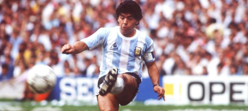 <span style="color:#f00;">Lumea fotbalului, devastata de moartea lui Maradona! </span>Ce mesaje au transmis Barcelona, Napoli sau Manchester United