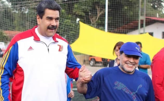 <span style="color:#f00;">Maradona, prietenul dictatorilor din America Latina!</span> Legatura lui Diego cu Fidel Castro, Hugo Chavez sau Nicolas Maduro! Ultimul i-a transmis un mesaj special