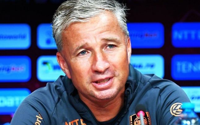 <span style="color:#(color);">Varianta prin care Petrescu ar castiga o gramada de bani! <span style="color:#f00;">Super-Dan si finantatorul CFR-ului ar fi facut o intelegere pentru plecarea antrenorului</span></span>