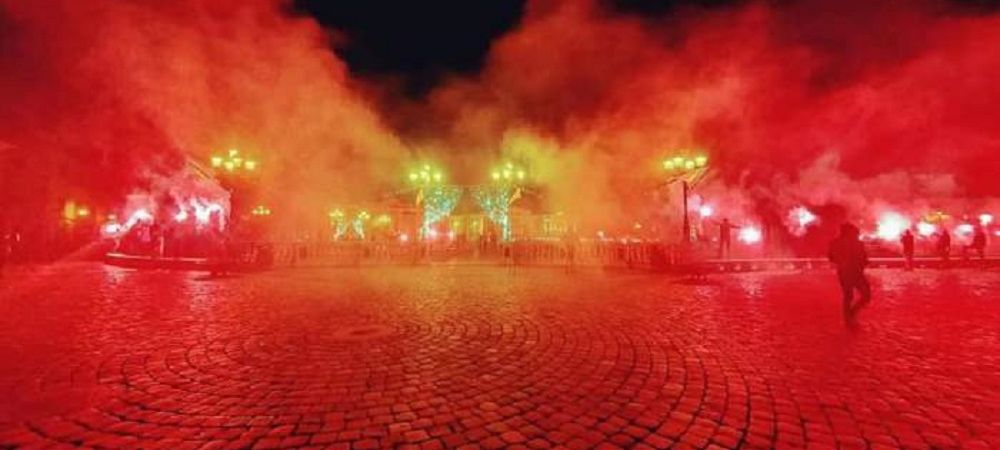 Aniversarea lui Poli Timisoara, intrerupta de jandarmi! <span style="color:#f00;">Reactia oficiala a clubului dupa ce fanii au fost goniti de la stadion si amendati</span>