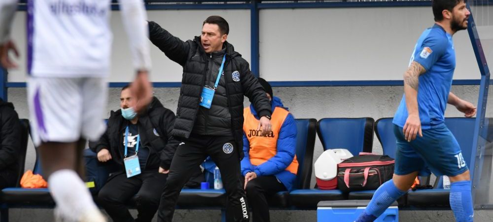 <span style="color:#f00;">"M-am saturat sa vorbim de un an despre asta!" Subiectul care IL SCOATE DIN MINTI pe Poenaru! </span>Ce a zis dupa meciul cu Dinamo