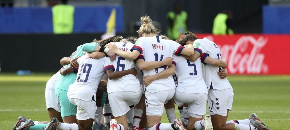 <span style="color:#f00;">Meci ISTORIC in fotbalul mondial! Nationala feminina a SUA, duel cu baietii de la U15!</span> E incredibil care a fost SCORUL FINAL