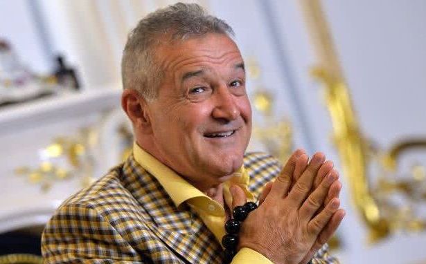<span style="color:#f00;">"Mos Craciun" Balint, cadou surpriza pentru Gigi Becali!</span> "A fost cuminte!" Ce spune despre prietenul sau, Dan Petrescu: "I-as da un butoi!" :)