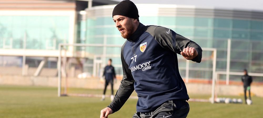 <span style="color:#f00;">Debut dezamagitor pentru Alibec in Turcia! </span>Cum au aratat primele luni petrecute de atacant la Kayserispor. <span style="color:#f00;">"Ii va fi greu pe mai departe" </span>