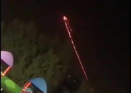 <span style="color:#f00;">VIDEO | Americanii au fost atacati cu RACHETE, dar raspunsul a fost DEVASTATOR.</span> Imagini uluitoare din BATALIA aeriana