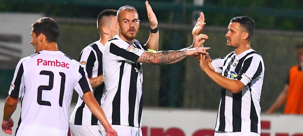 Vrea cu orice pret sa plece de la Astra?! <span style="color:#f00;">Budescu vrea si la FCSB, dar si langa Alibec! "Poate o sa jucam din nou impreuna" </span>