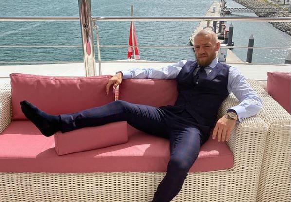 <span style="color:#f00;">Prima reactie a lui McGregor de pe retelele sociale! "Dustin e un oponent al dracului!" </span>Ce le-a scris fanilor dupa infrangerea usturatoare din UFC