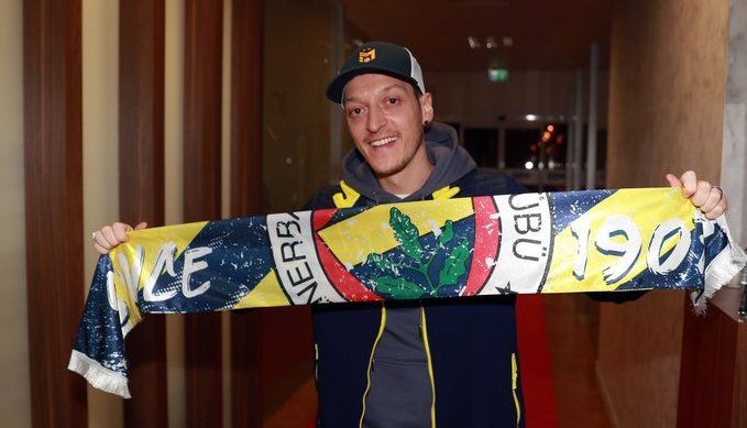 <span style="color:#f00;">'Modelul Dinamo', preluat si in Turcia!</span> <span style="color:#f00;">Conducerea lui Fenerbahce cere ajutorul fanilor </span>pentru transferul lui Ozil